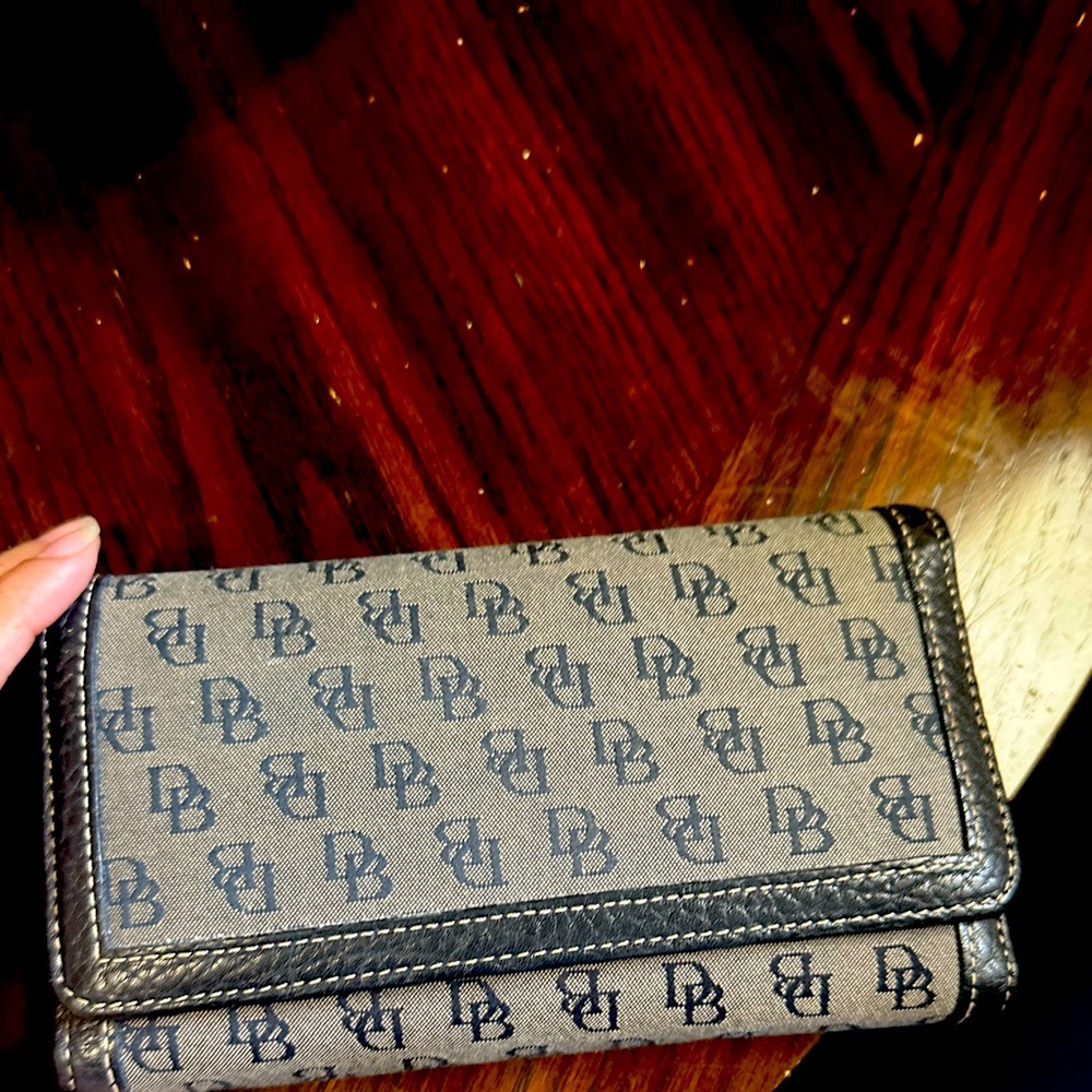 Dooney & Bourke vintage Gray and Black Monogram LARGE wallet/checkbook